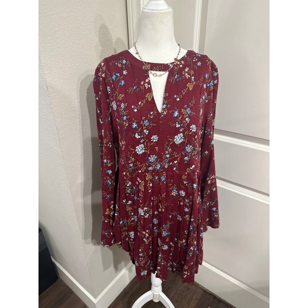 Entro Burgundy Floral Midi Dress